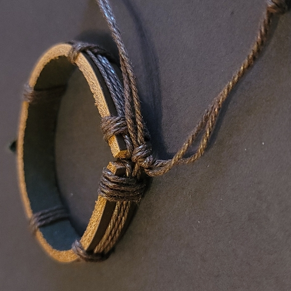 Unisex Motorcycle PU Bracelet - Picture 2 of 7